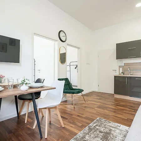 3 Mit Flair Apartment *